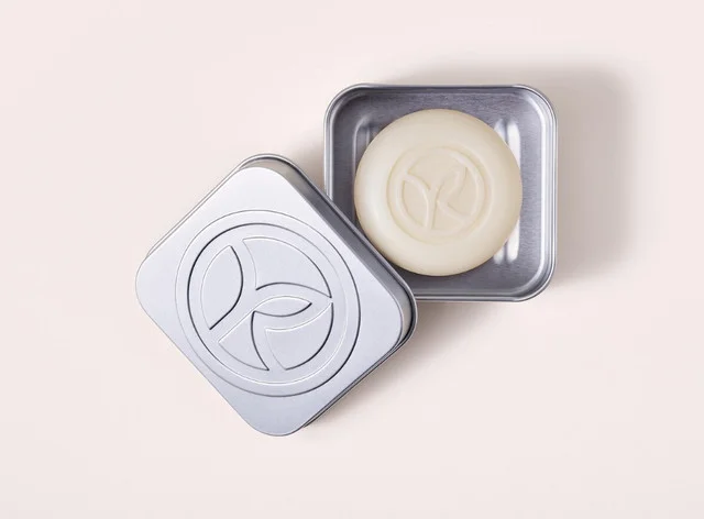 Solid Cosmetics Box